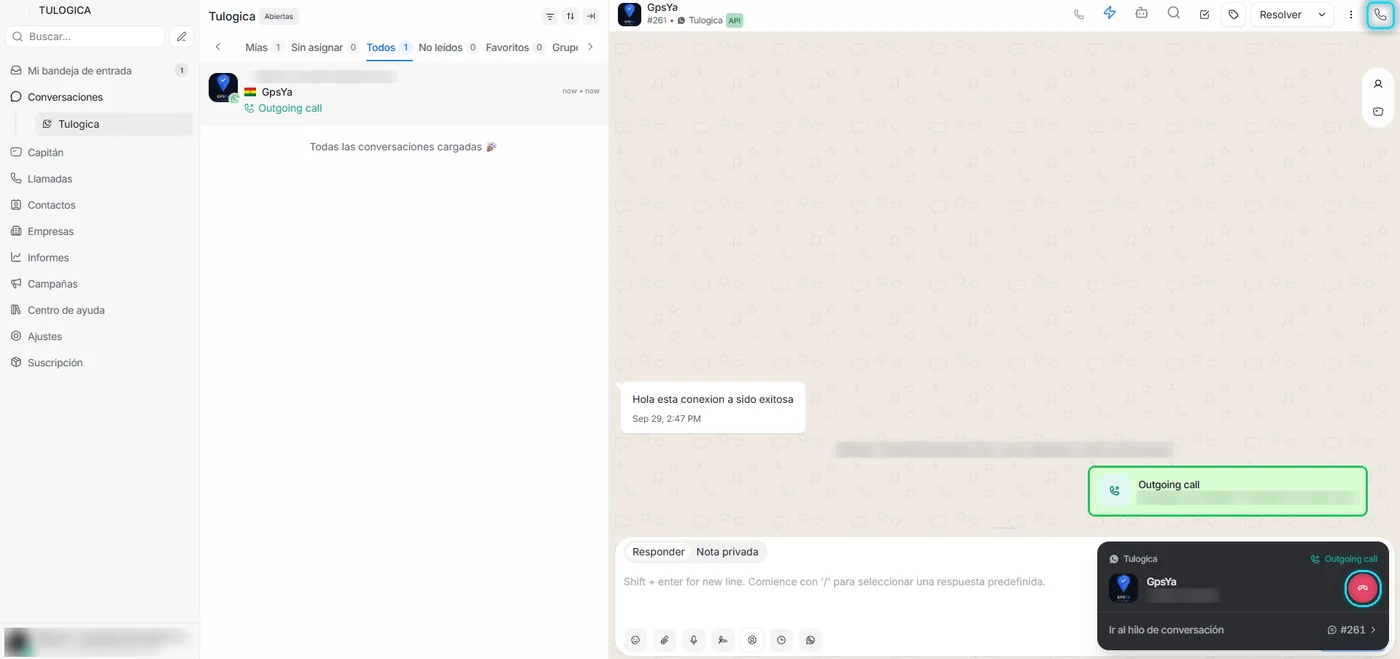 Conversación con el botón de llamar arriba a la derecha y el botón rojo para colgar señalados, y la llamada saliente registrada en verde